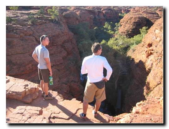 24 Am Rande des Abgrunds